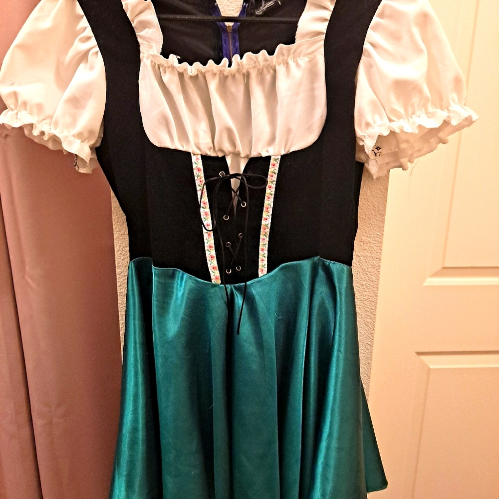 Oktoberfest Alpine Lady Costume